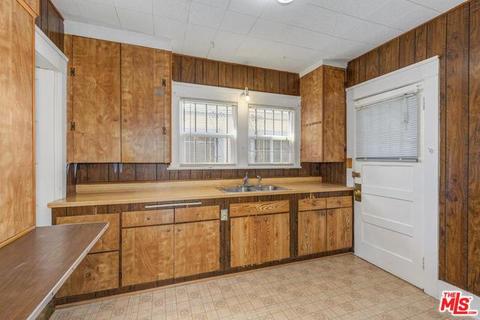 331 Windward Ave, Venice, CA 90291 photo 7