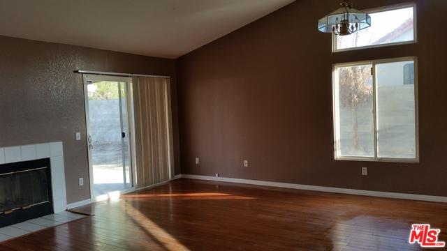 37052 57th St, Palmdale, CA 93552 photo 13