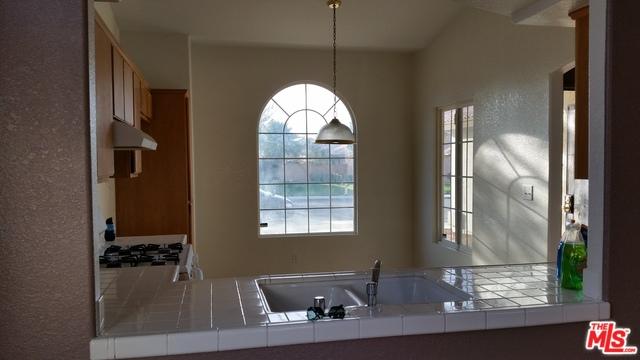 37052 57th St, Palmdale, CA 93552 photo 16