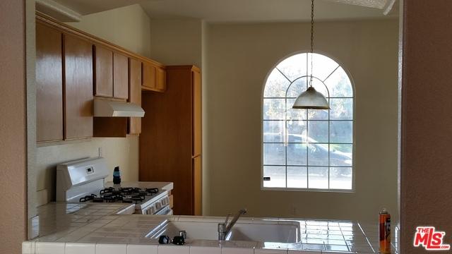 37052 57th St, Palmdale, CA 93552 photo 11