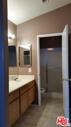 37052 57th St, Palmdale, CA 93552 photo 23