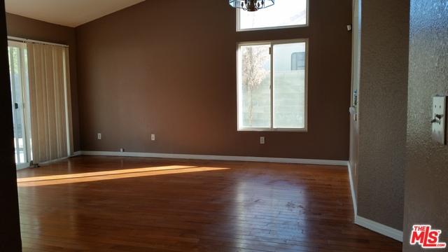 37052 57th St, Palmdale, CA 93552 photo 5