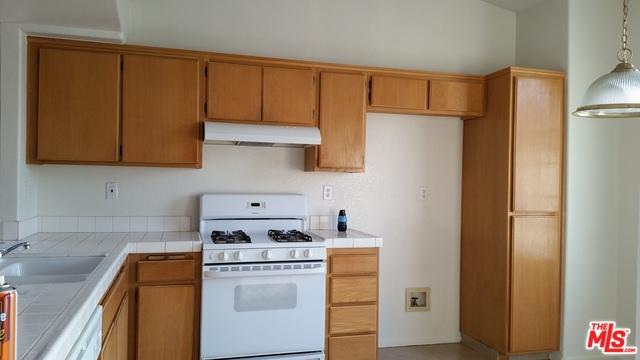 37052 57th St, Palmdale, CA 93552 photo 19