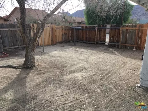 6565 Mojave Ave, Twentynine Palms, CA 92277 photo 22