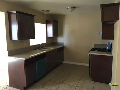 6565 Mojave Ave, Twentynine Palms, CA 92277 photo 15