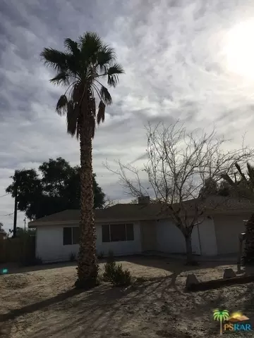 6565 Mojave Ave, Twentynine Palms, CA 92277 photo 3