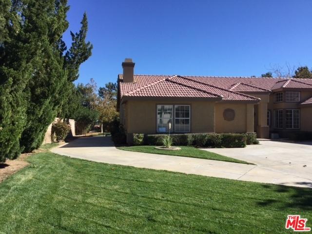 41150 Summitview Ln, Palmdale, CA 93551 photo 2