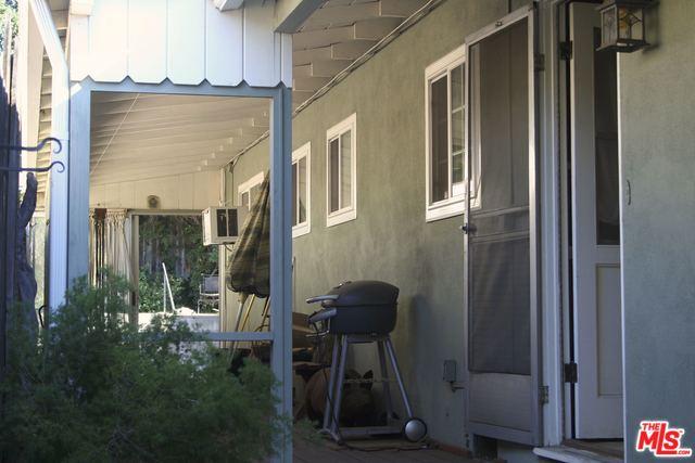 10044 Leona St, Tujunga, CA 91042 photo 32
