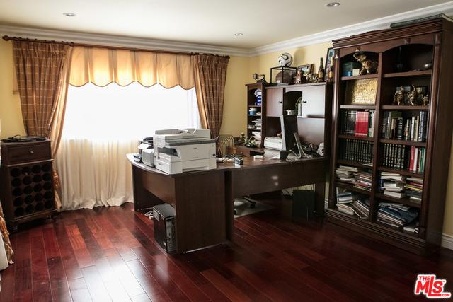 1030 E Valencia Ave, Burbank, CA 91501 photo 32