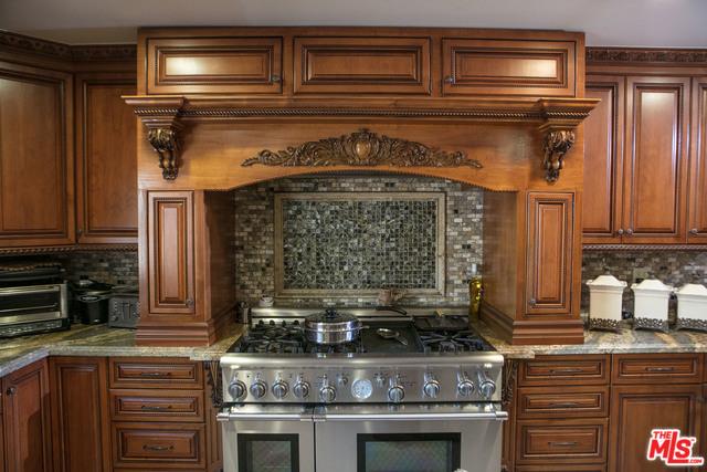 1030 E Valencia Ave, Burbank, CA 91501 photo 15