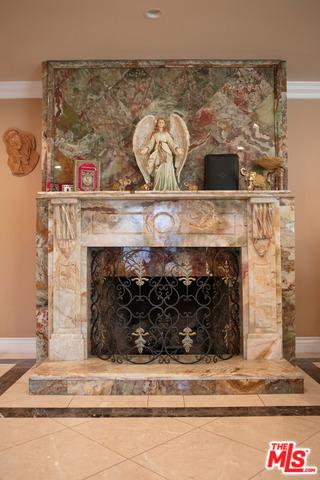 1030 E Valencia Ave, Burbank, CA 91501 photo 8