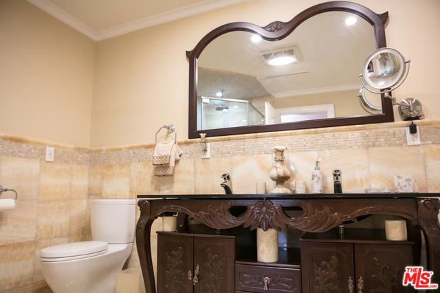 1030 E Valencia Ave, Burbank, CA 91501 photo 24
