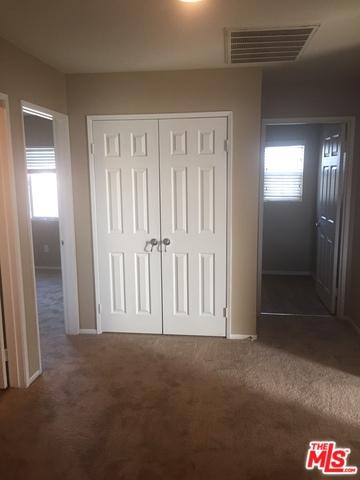 45032 Palm Ln, Lancaster, CA 93535 photo 13