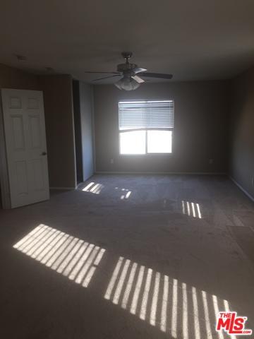 45032 Palm Ln, Lancaster, CA 93535 photo 5