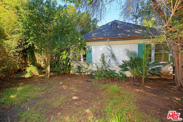 10327 Rossbury Pl, Los Angeles, CA 90064 photo 3