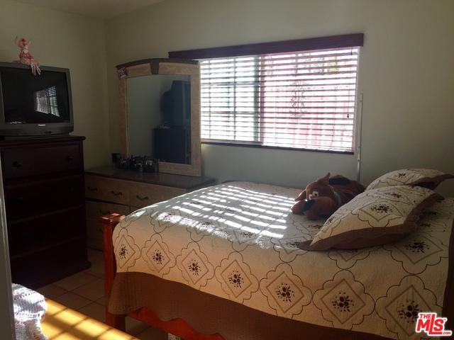 12609 Judd St, Pacoima, CA 91331 photo 4