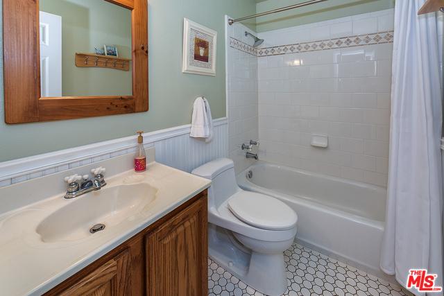 4379 Lantern Ln, Moorpark, CA 93021 photo 13