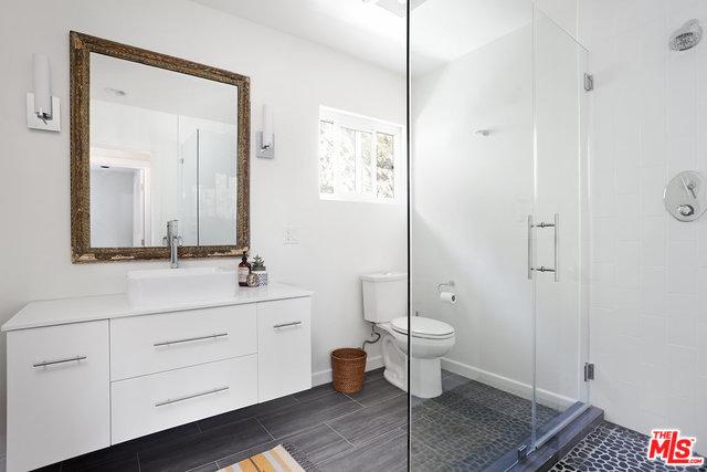 1221 Alta Paseo, Burbank, CA 91501 photo 13