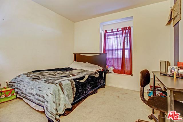 3051 Avishan Dr, Perris, CA 92571 photo 10