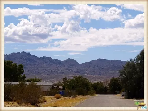 5001 E 1st St, Joshua Tree, CA 92252 photo 12