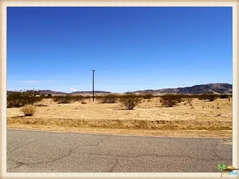 5001 E 1st St, Joshua Tree, CA 92252 photo 3
