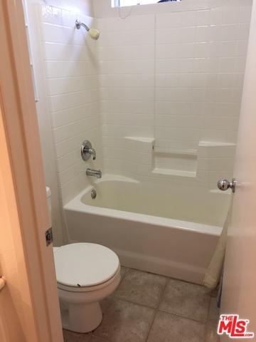 14807 Hillstone St, Fontana, CA 92336 photo 9
