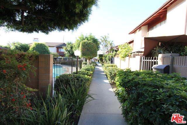 8232 Alameda St, Downey, CA 90242 photo 1