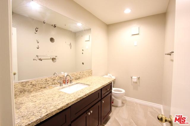 8232 Alameda St, Downey, CA 90242 photo 9