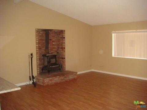 58767 Sun Mesa Dr, Yucca Valley, CA 92284 photo 9
