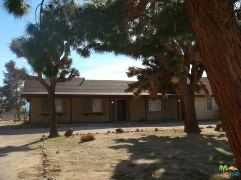 58767 Sun Mesa Dr, Yucca Valley, CA 92284 photo 3