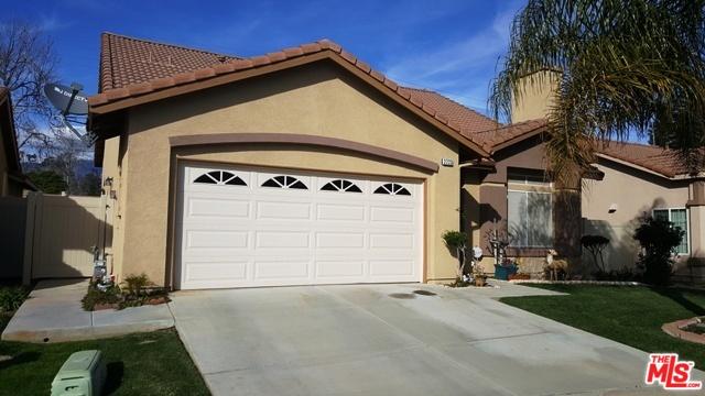 2723 Spring Pl, Banning, CA 92220 photo 2