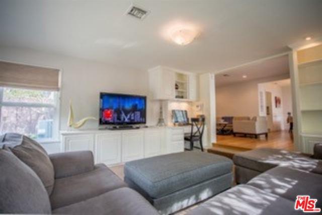 5427 Burnet Ave, Sherman Oaks, CA 91411 photo 9
