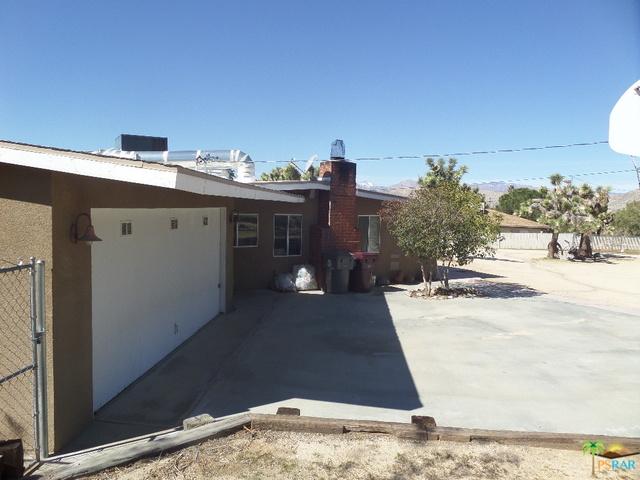 57671 Onaga, Yucca Valley, CA 92284 photo 2