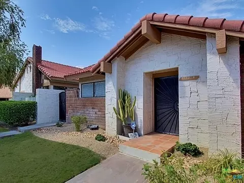2550 Miramonte Cir, Palm Springs, CA 92264 photo 12