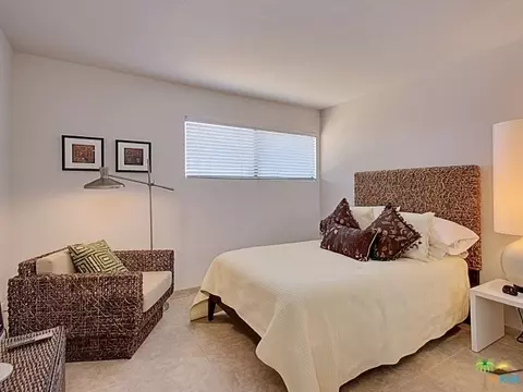 2550 Miramonte Cir, Palm Springs, CA 92264 photo 7
