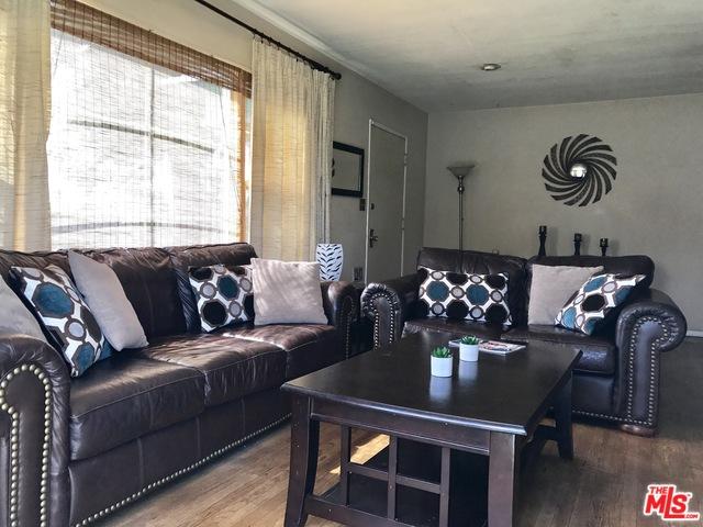 221 W Johnson St, Compton, CA 90220 photo 3