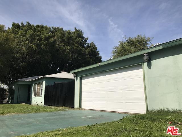 221 W Johnson St, Compton, CA 90220 photo 2