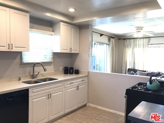 221 W Johnson St, Compton, CA 90220 photo 5