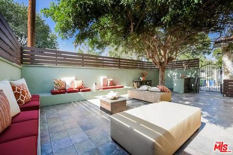 13609 Chandler, Sherman Oaks, CA 91401 photo 29