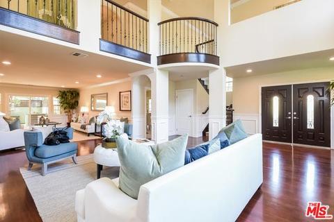 13609 Chandler, Sherman Oaks, CA 91401 photo 4