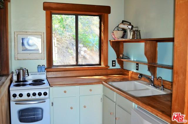 1021 Alta Vista Rd, Simi Valley, CA 93063 photo 9