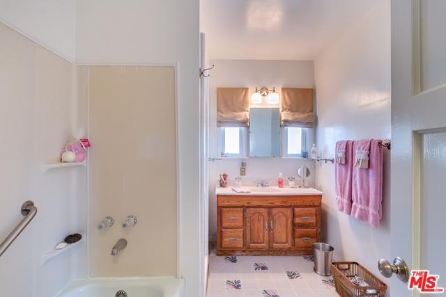 216 Winetta Pl, Fullerton, CA 92833 photo 18