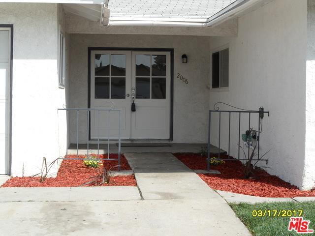 2006 Sequoia Ave, Simi Valley, CA 93063 photo 2
