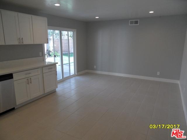 2006 Sequoia Ave, Simi Valley, CA 93063 photo 4