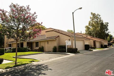 671 Colonial Cir, Fullerton, CA 92835 photo 2