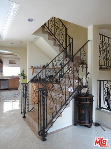 727 E Cypress Ave #103, Burbank, CA 91501 photo 3