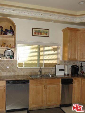 727 E Cypress Ave #103, Burbank, CA 91501 photo 9