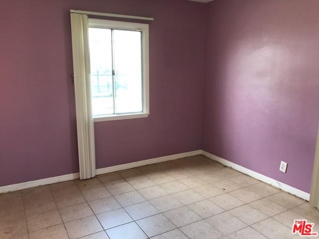 714 N Locust Ave, Compton, CA 90221 photo 5