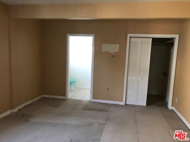 714 N Locust Ave, Compton, CA 90221 photo 3