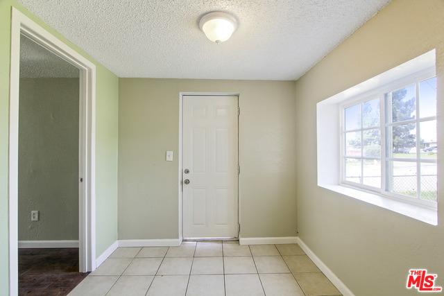 9953 Bloomington Ave, Bloomington, CA 92316 photo 6